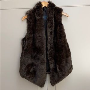 Tart Fur Vest